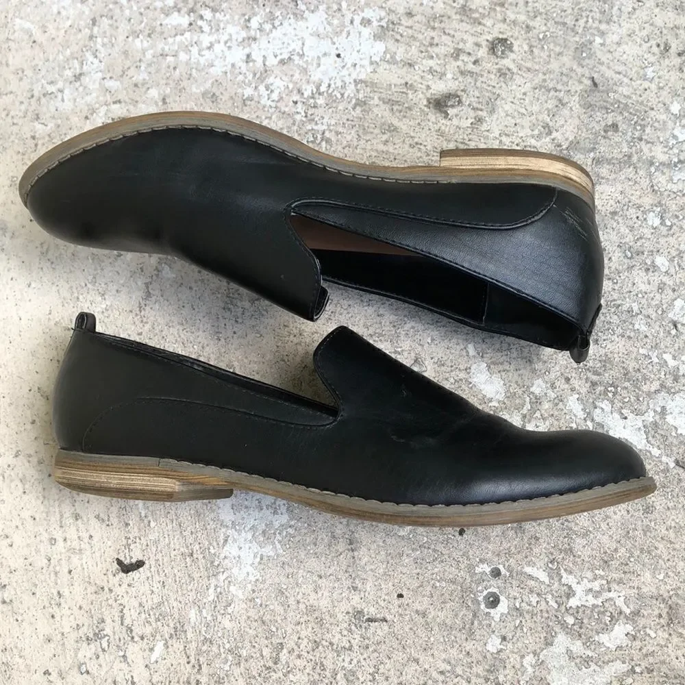Indigo  faux leather Flats